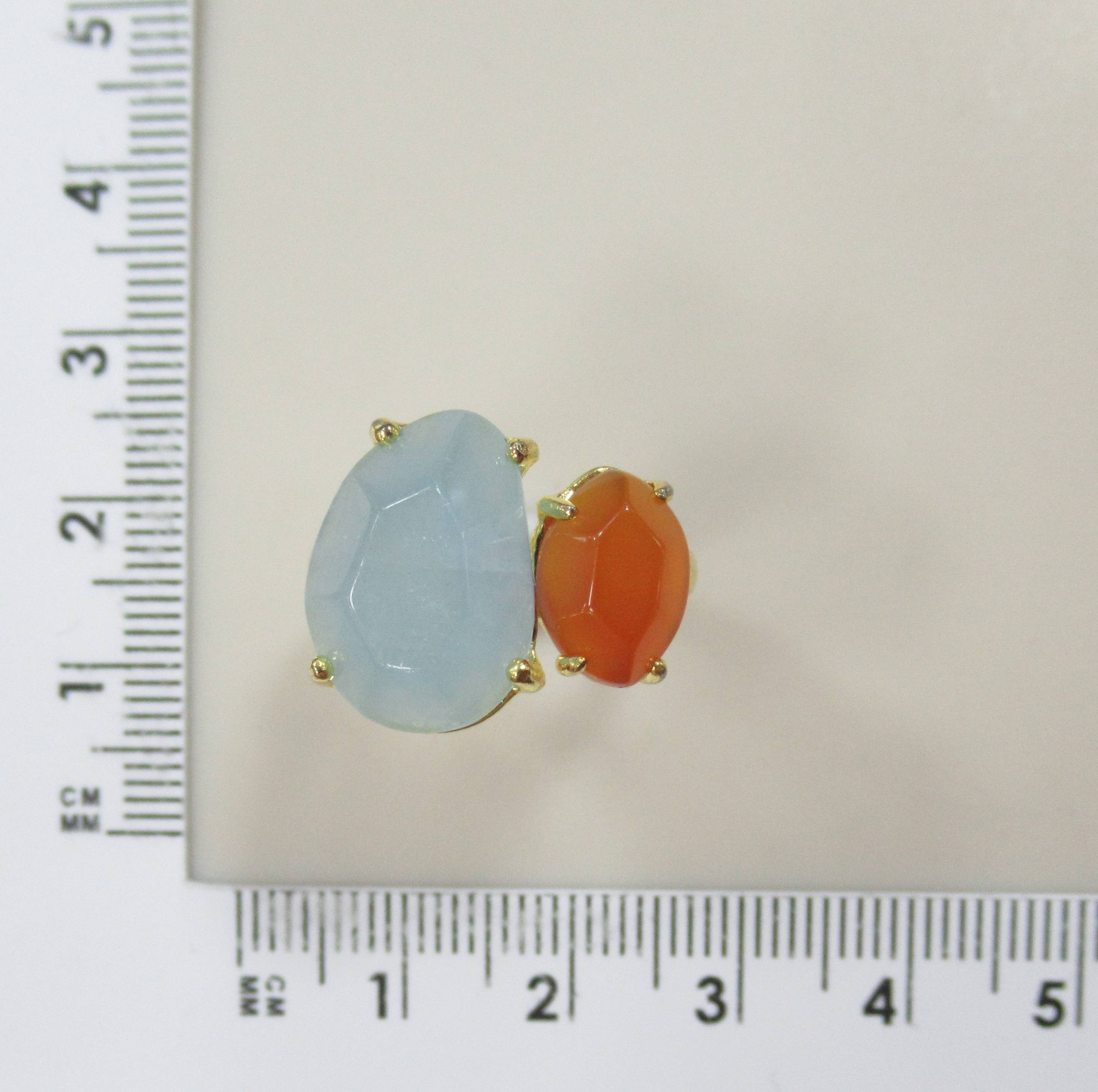 Серебряное кольцо с аквамарином и халцедоном